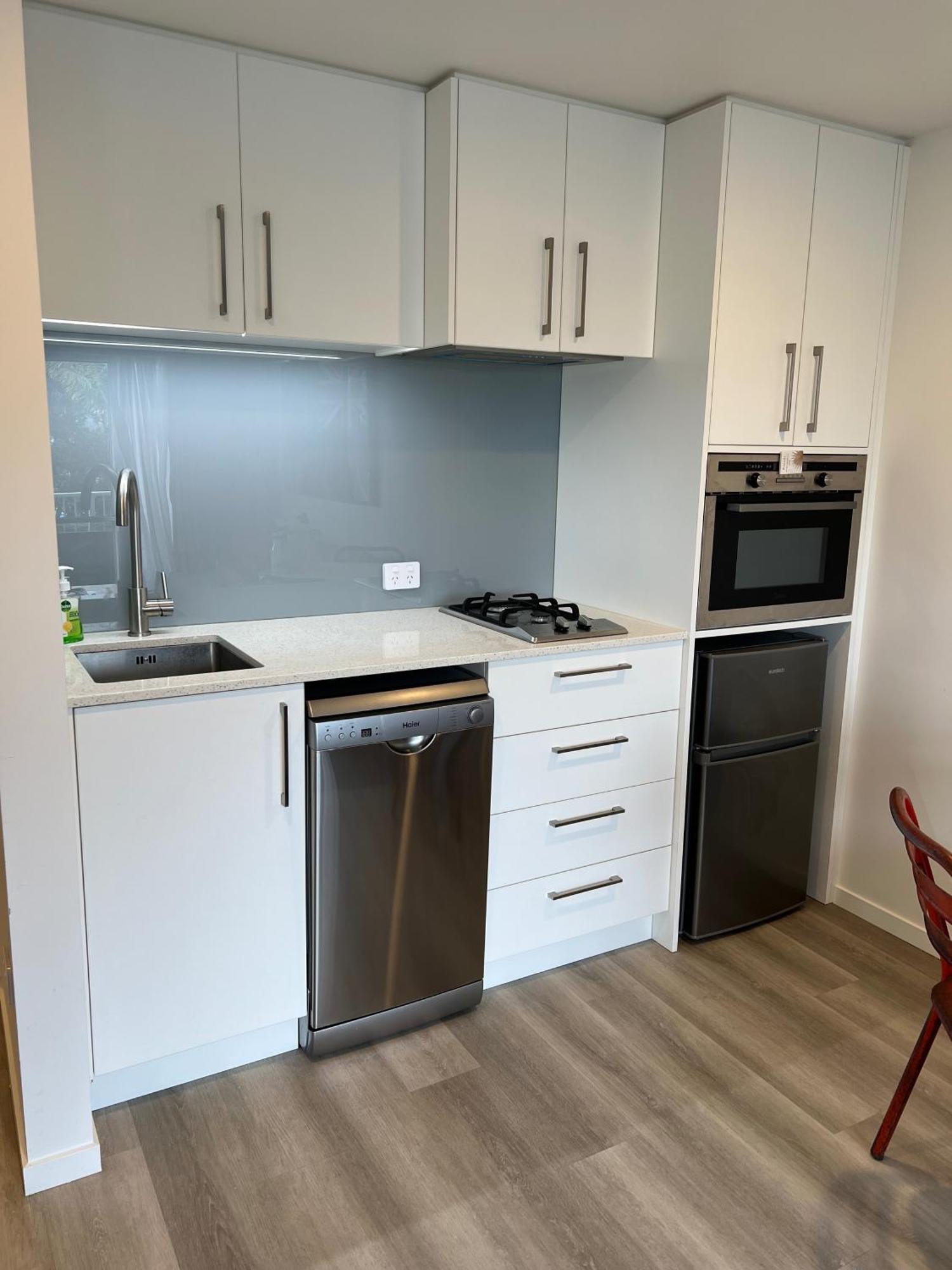 Russell Apartment - Unit 1 Eksteriør bilde