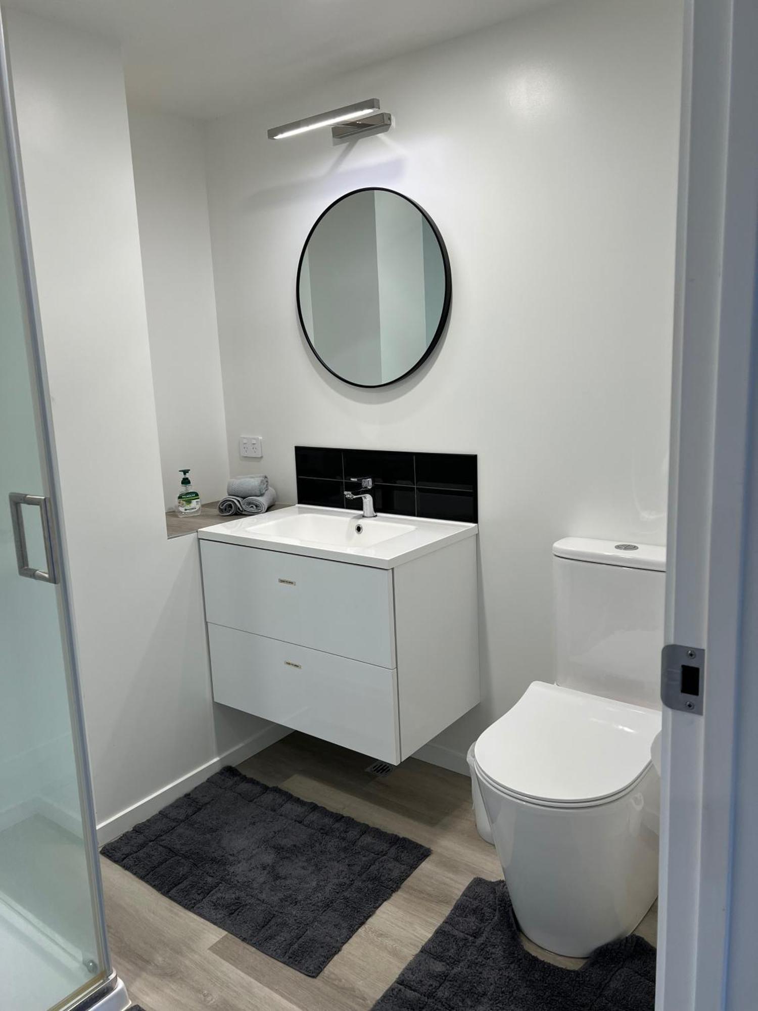 Russell Apartment - Unit 1 Eksteriør bilde